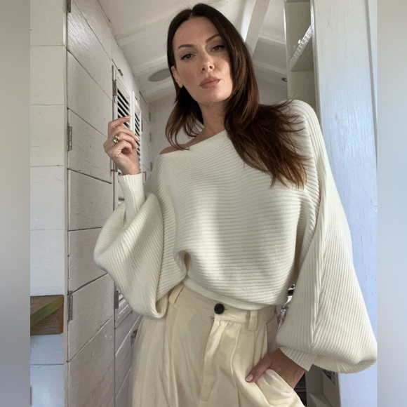 LOVERS & FRIENDS REVOLVE RIBBED OLIVIA SWEATER TULAROSA HELSA RONNY KOBO LPA - Picture 2 of 14